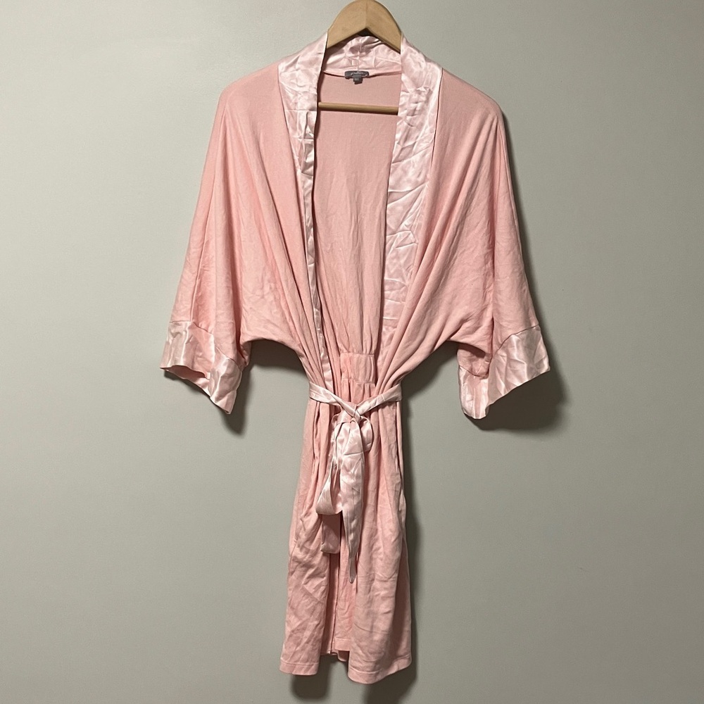 Pj Harlow Shala made in USA Elegant Pink Satin Trim Robe M/L